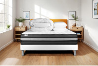 Pack lit complet 160x200 cm - Matelas + Sommier Blanc (en kit) + 2 oreillers + Couette - Vital Power Zen Pack lit complet 160x200 cm - Matelas + Sommier Blanc (en kit) + 2 oreillers + Couette - Vital Power Zen