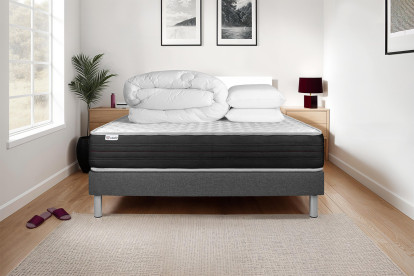 Pack lit complet 140x190 cm - Matelas + Sommier Gris (en kit) + 2 oreillers + Couette - Vitalmemo One