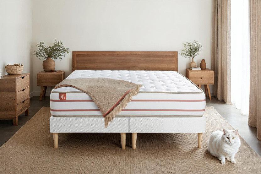 Pack lit complet 160x200 cm - Matelas + 2 Sommiers Blancs + 2 oreillers + Couette - Le Doux