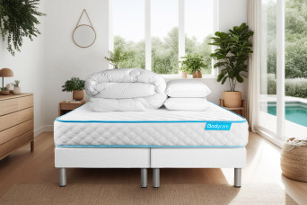 Pack lit complet 180x200 cm - Matelas + 2 Sommiers Blancs + 2 oreillers + Couette - Bodyone Pack lit complet 180x200 cm - Matelas + 2 Sommiers Blancs + 2 oreillers + Couette - Bodyone