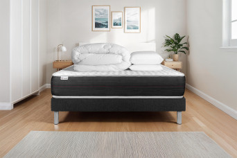 Pack lit complet 140x190 cm - Matelas + Sommier Noir (en kit) + 2 oreillers + Couette - Vitalspring Pack lit complet 140x190 cm - Matelas + Sommier Noir (en kit) + 2 oreillers + Couette - Vitalspring