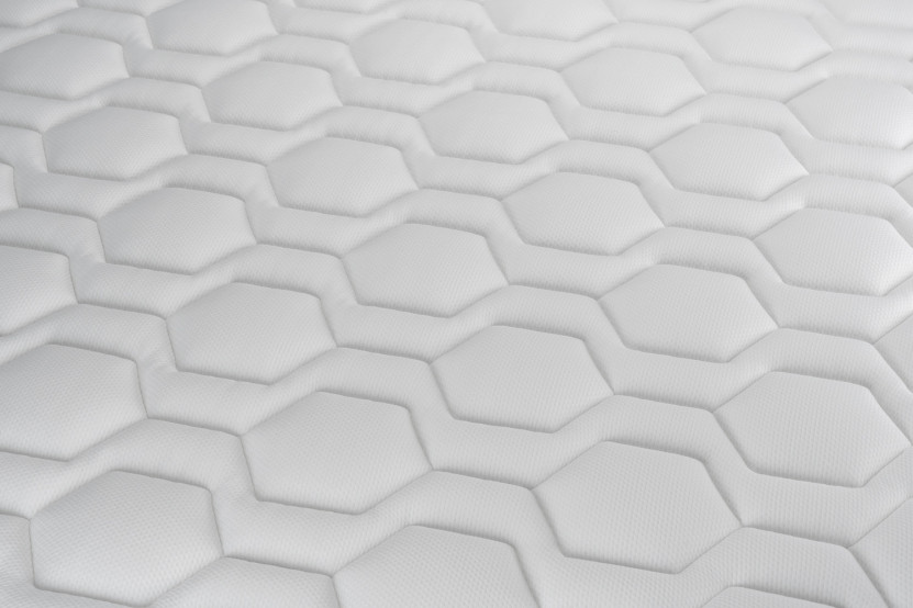 Ensemble Matelas Sommier 140x190 cm - Sommier Noir (en kit) - Vital Spa