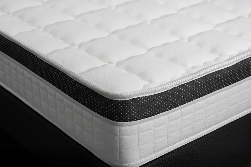 Pack lit complet 180x200 cm - Matelas + Sommier Noir + 2 oreillers + Couette - Supérieur