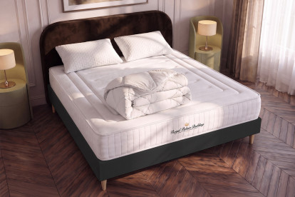Pack lit complet 160x200 cm - Matelas + Sommier Noir + 2 oreillers + Couette - Nottingham