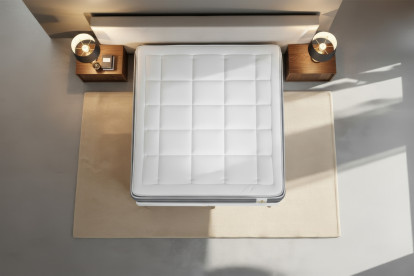 Ensemble Matelas Sommier 140x190 cm - Sommier Blanc (déjà monté) - Trente PLUS