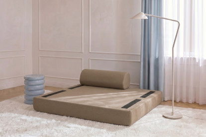 Canapé 2 places convertible et modulable, mousse écologique et assise ferme - Tissu lisse Marron