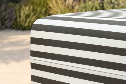 Pouf modulable, mousse écologique et assise ferme  - Tissu extérieur à rayures, blanc et gris anthracite